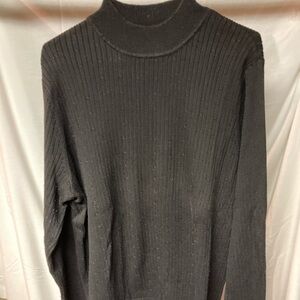 Laura Scott Women’s Black Ribbed Crewneck Sweater